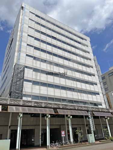 長岡市のファース長岡ビル 外観1