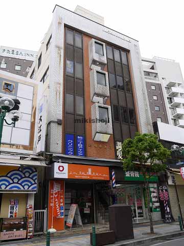 岩田屋ビル 外観