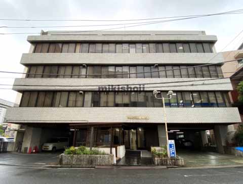 中央土地建物ビル 外観