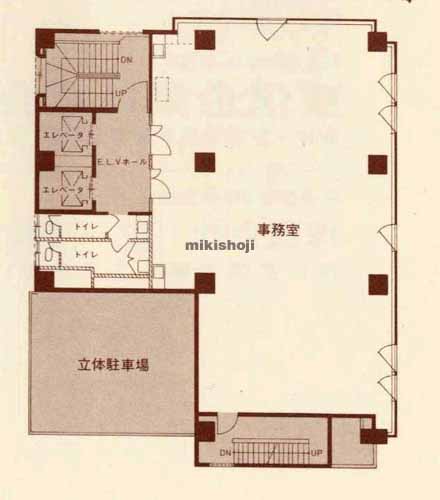 東池袋の城北自動車会館 平面1