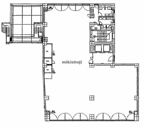 芝の住友生命三田ビル 平面1