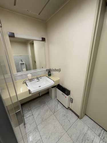 中央区南のストーク大通ビル 水回り2