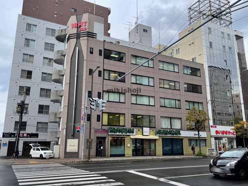１８ＨＴビル 外観2