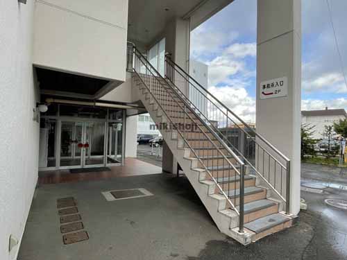 豊平区のコロナード平岸Ⅱ エントランス1