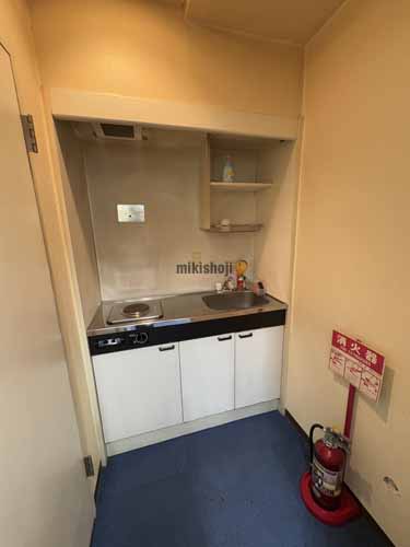 中央区北のマルイト時計台前ビル 水回り1