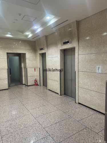 朝日生命仙台中央ビル エレベーターホール1