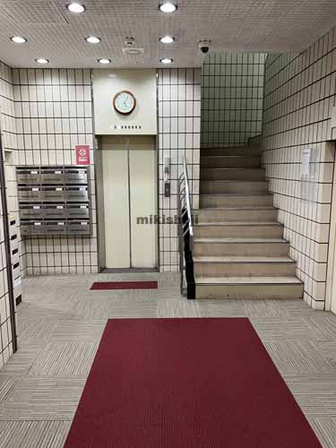 一番町の仙台ワールドビル エントランス1