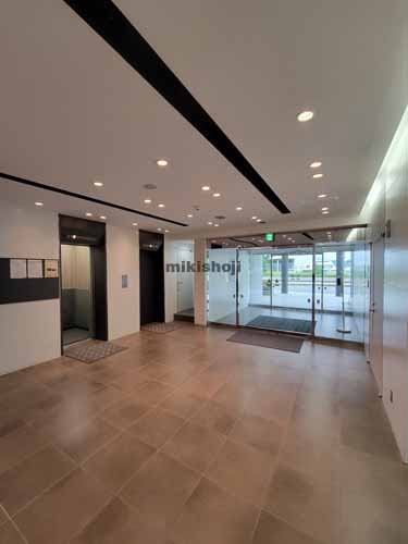 五橋・北目町の五橋ビジネスセンタービル エレベーターホール2