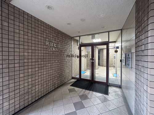 一番町の阿部ビル エントランス1