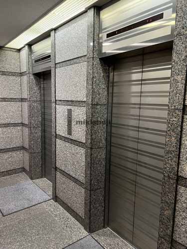 二日町・春日町・木町通のイマス二日町ビル エレベーターホール1