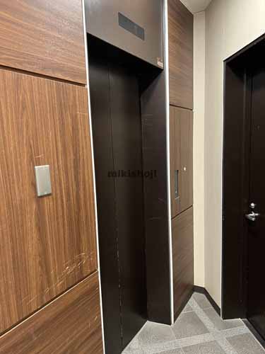 国分町・大町・立町の仙台タツミビル エレベーターホール1