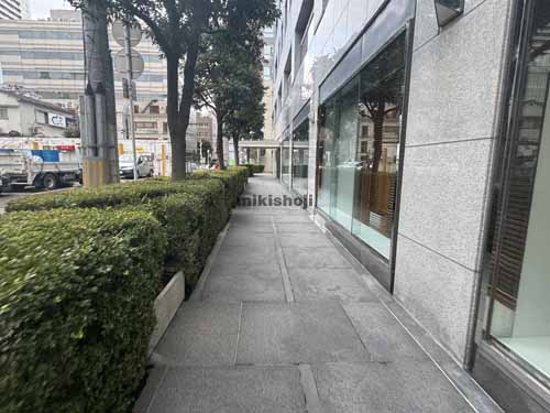 国分町・大町・立町の定禅寺通スクエアビル 外観3