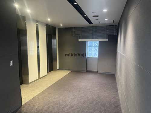 国分町・大町・立町の定禅寺通スクエアビル エレベーターホール1