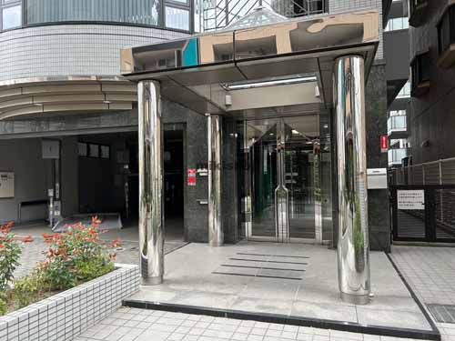 二日町・春日町・木町通の北四番丁ステーションビル エントランス1