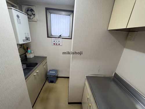 横浜尾上町ビル 水回り1
