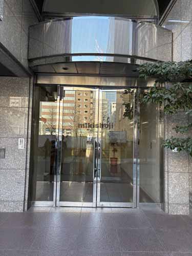 みなとファンタジアビル エントランス2