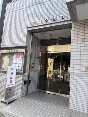 中原区の武蔵小杉フコク生命ビル エントランス1