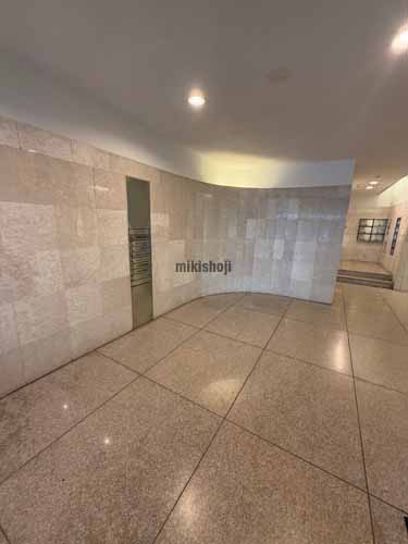 藤沢市の森谷産業旭ビル エントランス1