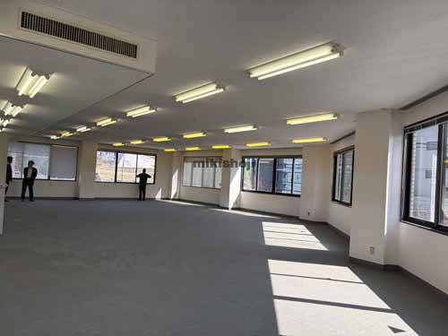 青葉区のジブラルタ生命あざみ野ビル 貸室内2