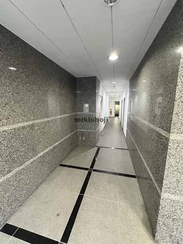 船入ビル エントランス1