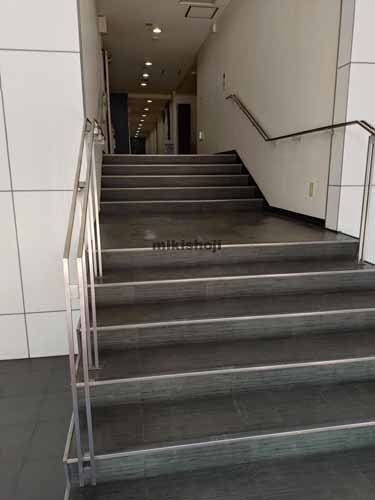 名古屋三博ビル エントランス2
