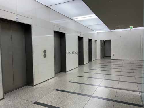 金山総合ビル エレベーターホール1
