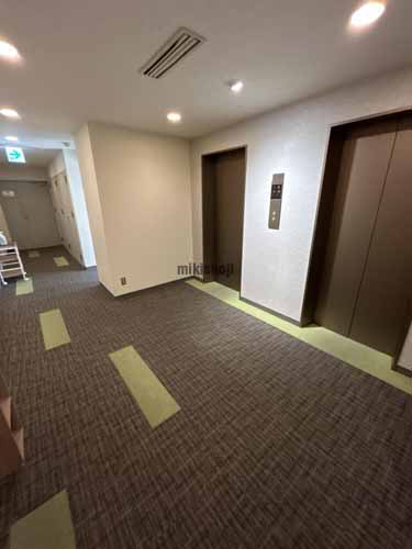 いちご丸の内サウスビル(旧:ISM名古屋丸の内ビル) エレベーターホール2