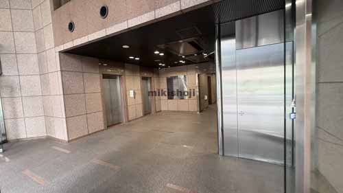 東桜・泉・葵のＩＫＫＯ新栄ビル エントランス1