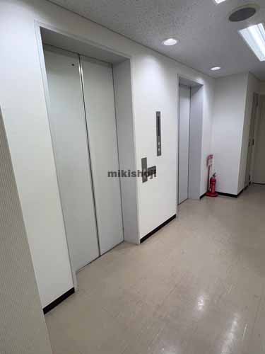 朝日生命四日市ビル エレベーターホール1
