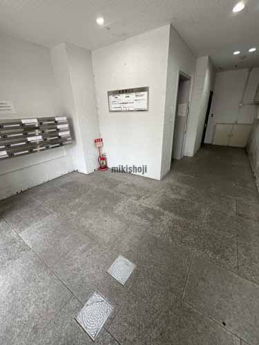 新東陽ビル エントランス1