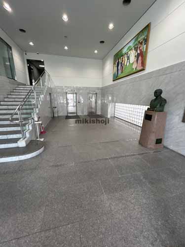 浜松市全域の出雲殿互助会連尺ビル(旧:浜松連尺ビル) エントランス1