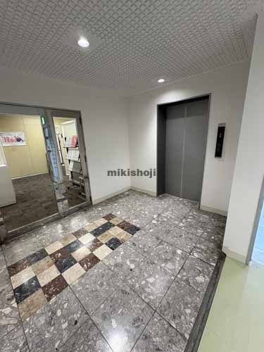 半田名鉄南館 エレベーターホール1