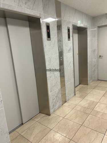 ＭＬＪ丸の内ビル エレベーターホール2