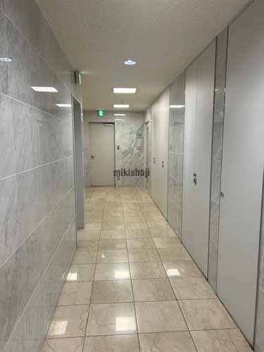 ＭＬＪ丸の内ビル エレベーターホール3