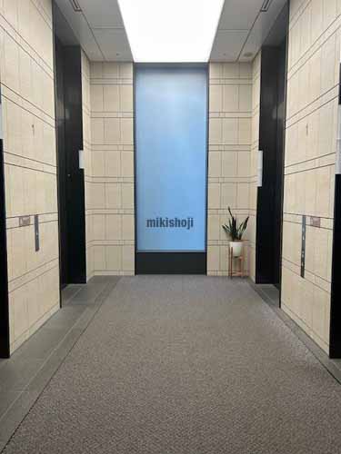 名駅南・平池町の名古屋三井ビルディング新館 エレベーターホール1