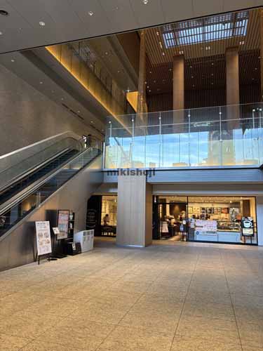 ＪＰタワー名古屋 エントランス4