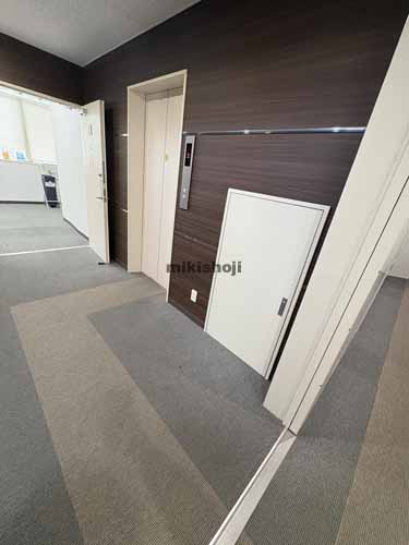 第７猪村ビル エレベーターホール1