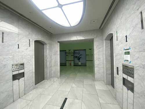 梅田・堂島・中之島の大阪第一生命ビルディング エレベーターホール1