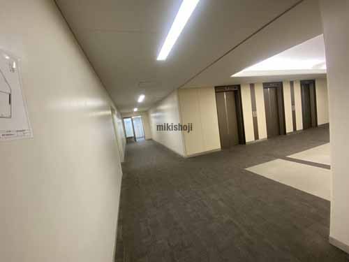 関電不動産西梅田ビル エレベーターホール2