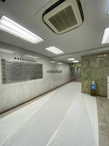 芝田グランドビル エントランス1