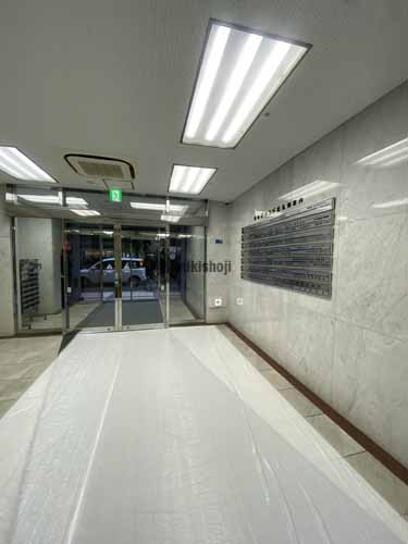 芝田グランドビル エントランス2