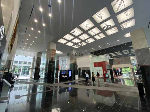 中津・大淀の梅田スカイビル エントランス7