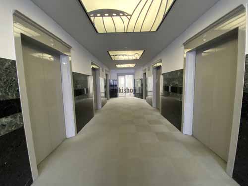 中津・大淀の梅田スカイビル エレベーターホール1