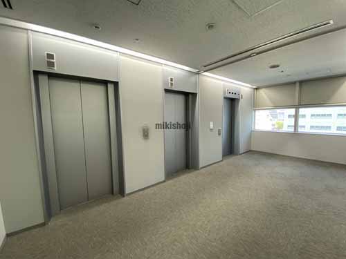 淀川６番館 エレベーターホール2