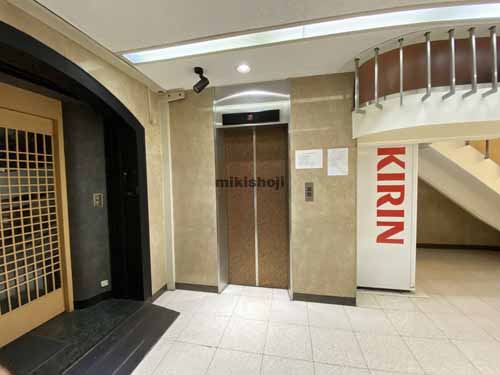 イシモトビル エントランス3