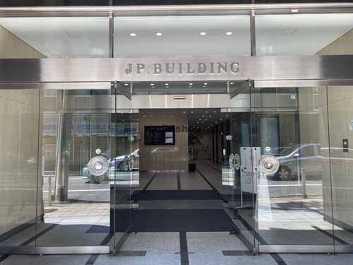 大阪ＪＰビル エントランス4