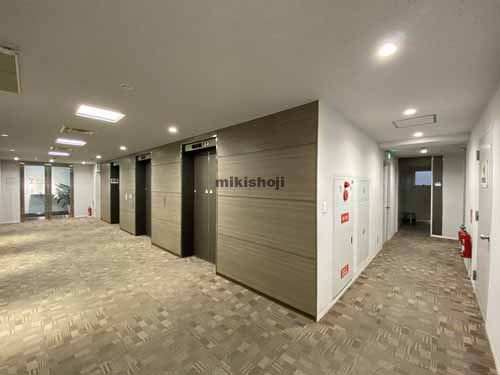 東京建物本町ビル エレベーターホール1