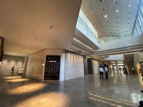 大阪国際ビルディング エントランス1