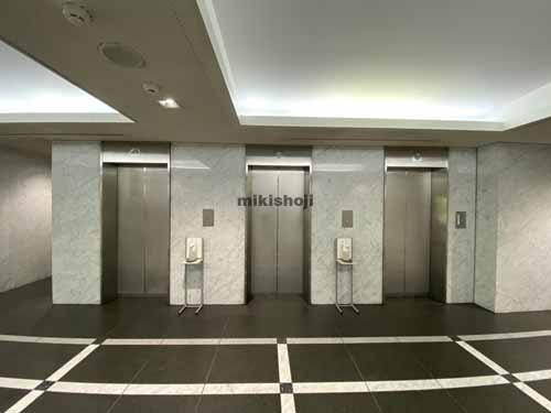 センバ・セントラルビル エントランス5