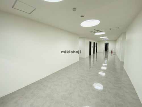 八木ビル エレベーターホール4